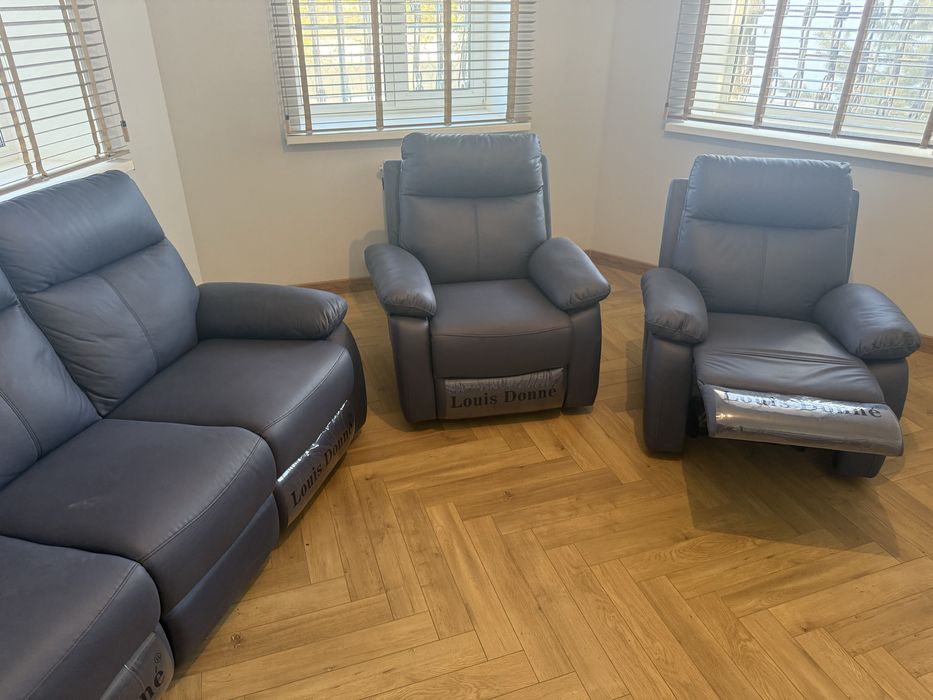 Диван и два кресла