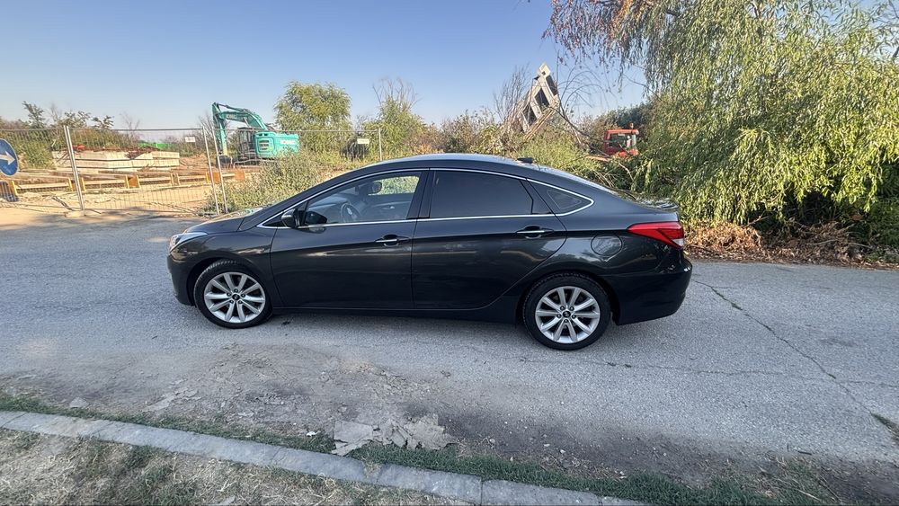 Hyndai i40 sedan