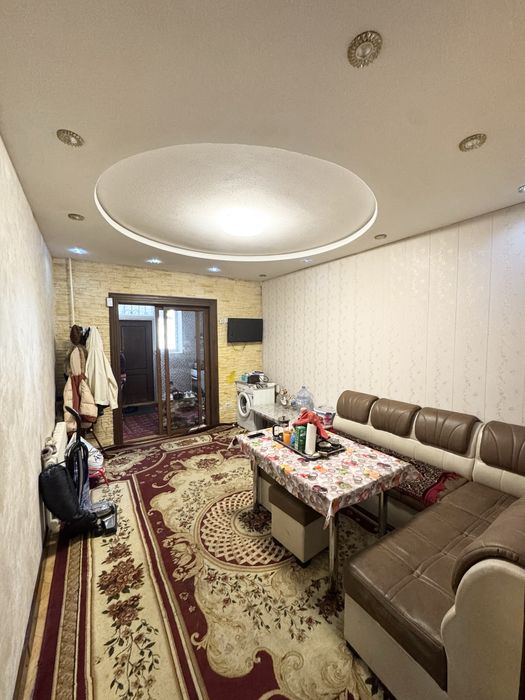 Продается 4 комнатная квартира.Мирзо Улугбекский район. Массив ТТЗ-4