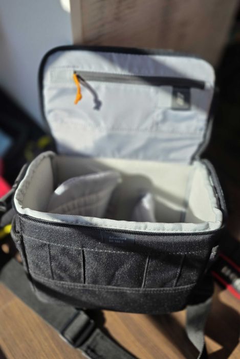 Lowepro Adventura SH 160 II – geantă foto – stare foarte bună