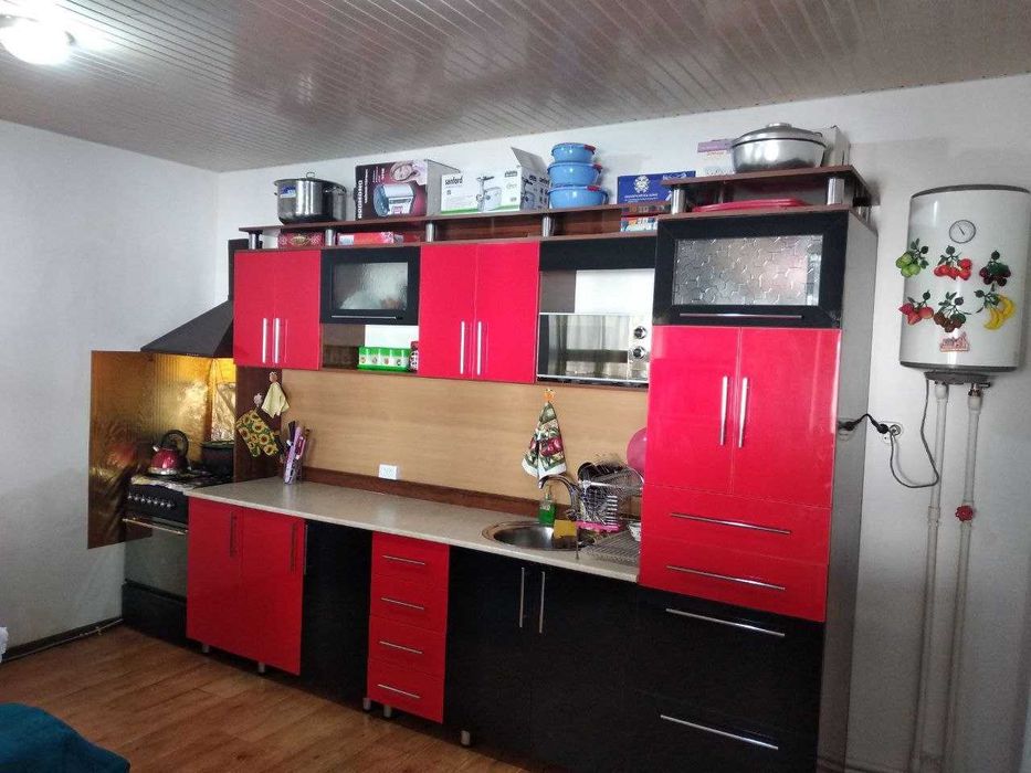 Uy sotiladi Nurafshon Markazida