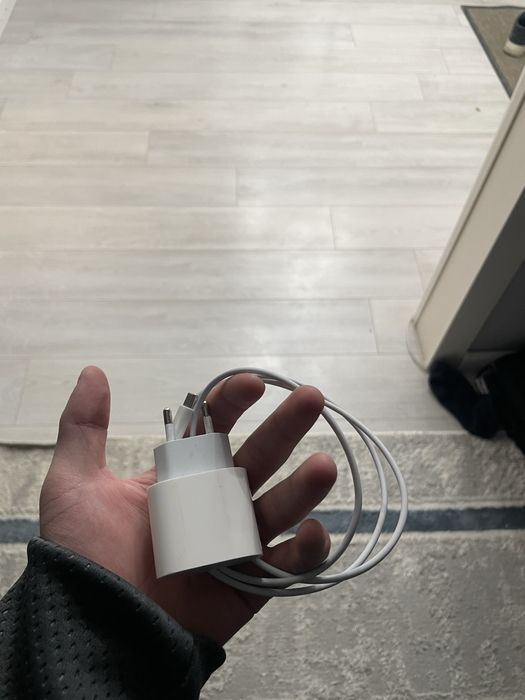 Сатылады новый бағасын келисеміщ