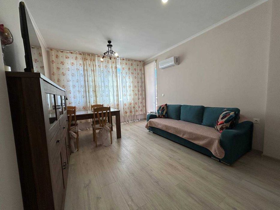 Дава се под наем Двустаен апартамент в Бургас, Сарафово - 70 кв.м за 450 € - Снимка #4