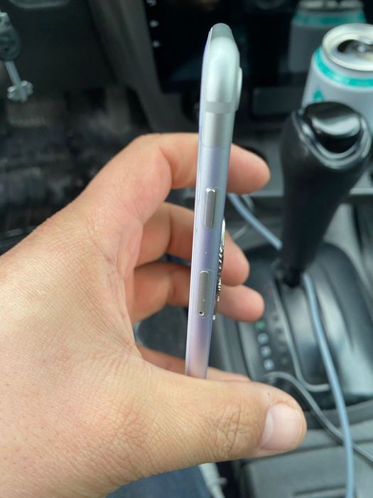 IPhone 7 128gb.          .