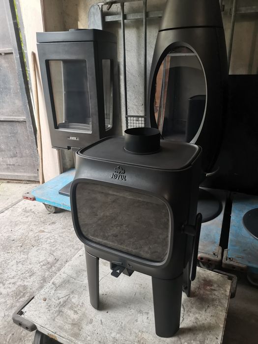 Чугунена печка на дърва Jotul