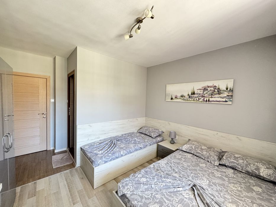 Семвйна къща Вълчеви - гр. Китен / стаи за нощувки