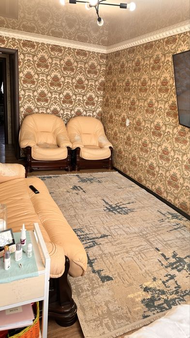 Продам 2 комнатная квартира