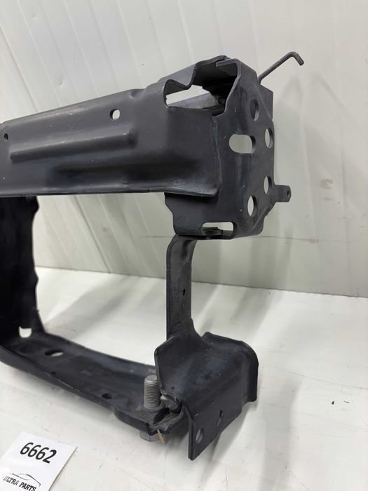 Дясна усилка броня Дясна стойка радиатор БМВ Г42 Г20 Г22 Г23 Г26 US