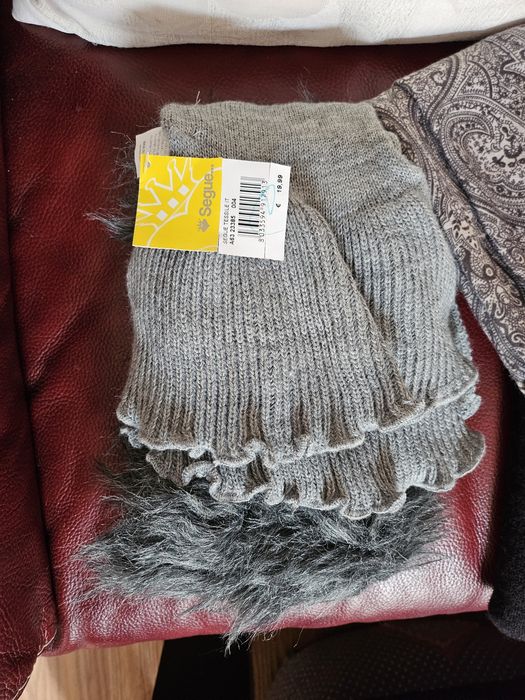 Esarfe si fulare noi