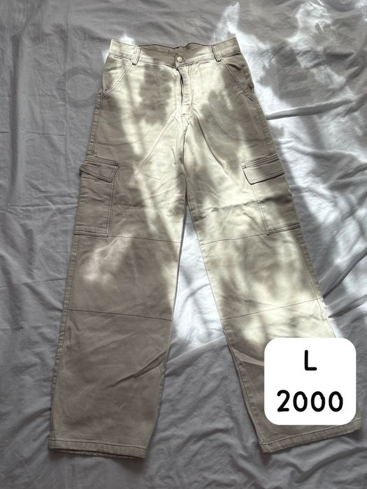 продажа джинс по 2000