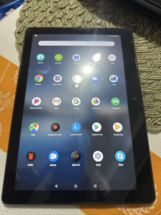 Tableta samsung si lenovo