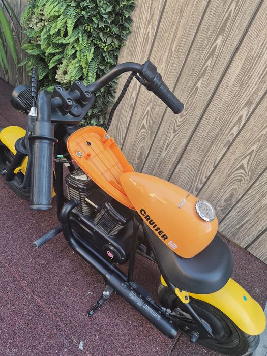 Hyper GOGO Cruiser 12