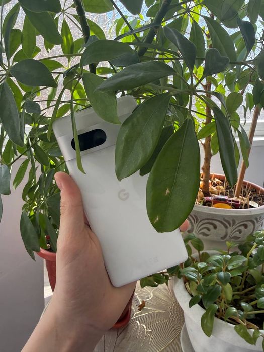 Пиксель 7 в идеале с коробкой