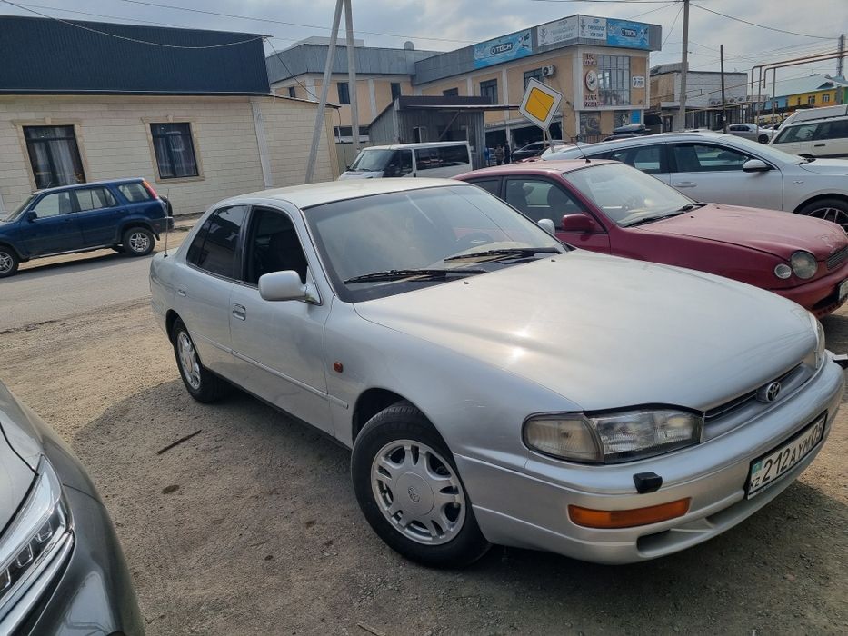 Продам Тойоту Камри 10