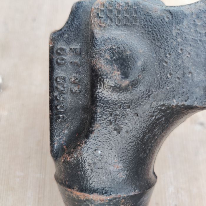 Теглич за Mazda, VW