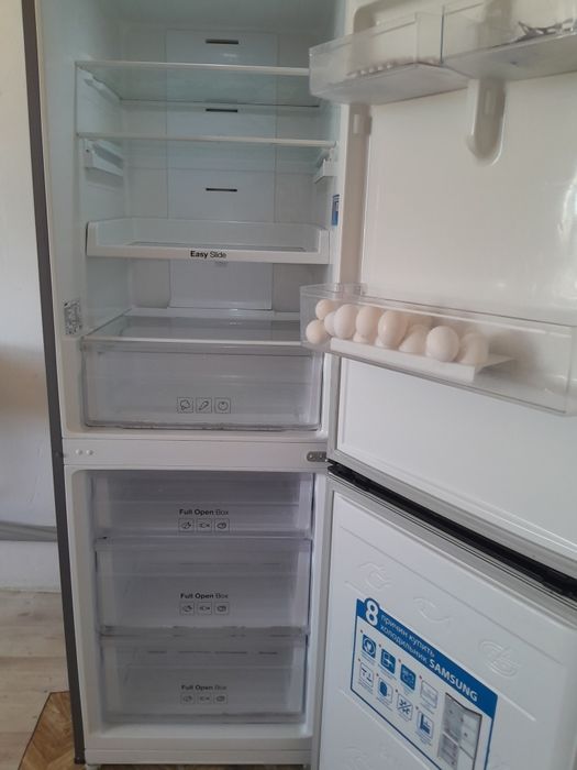 Тез арада жаңа столдар сатылады