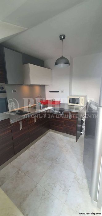 Продава се Мезонет в Пловдив, Център - 162 кв.м за 879 €/кв.м - Снимка #3