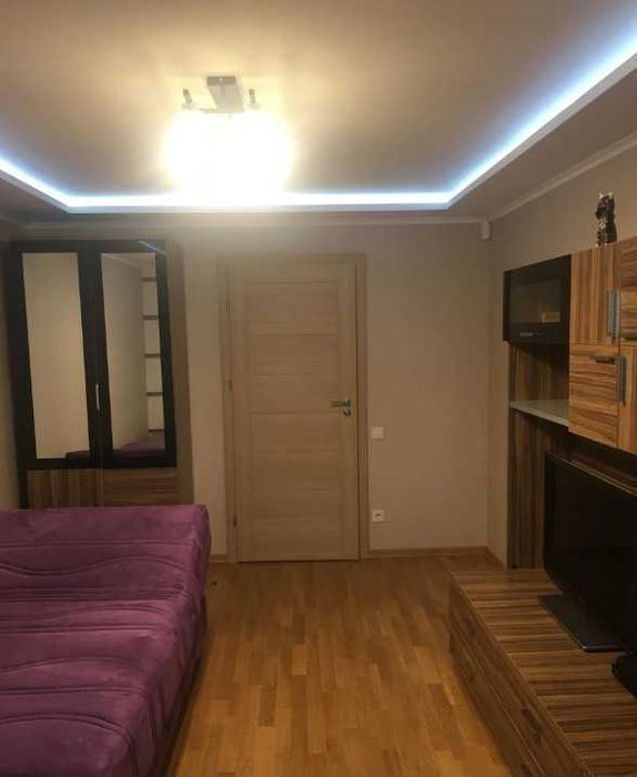 Дава се под наем Тристаен апартамент в Пловдив, Остромила - 90 кв.м за 321.3 € - Снимка #4
