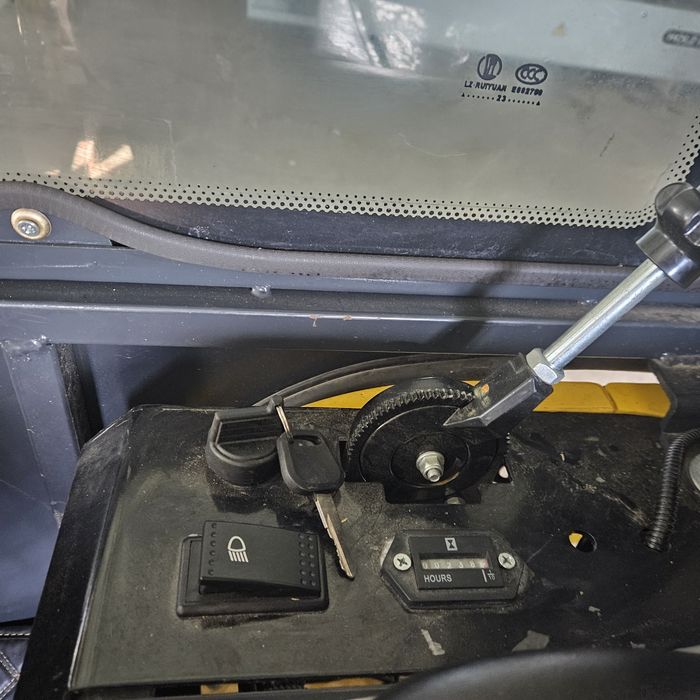 нов китайски мини багер ME 16