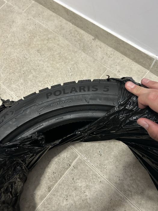 Anvelopa Barum Polaris 5 - 245/40 R18