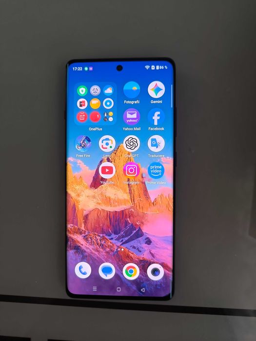 Telefon one plus 12R