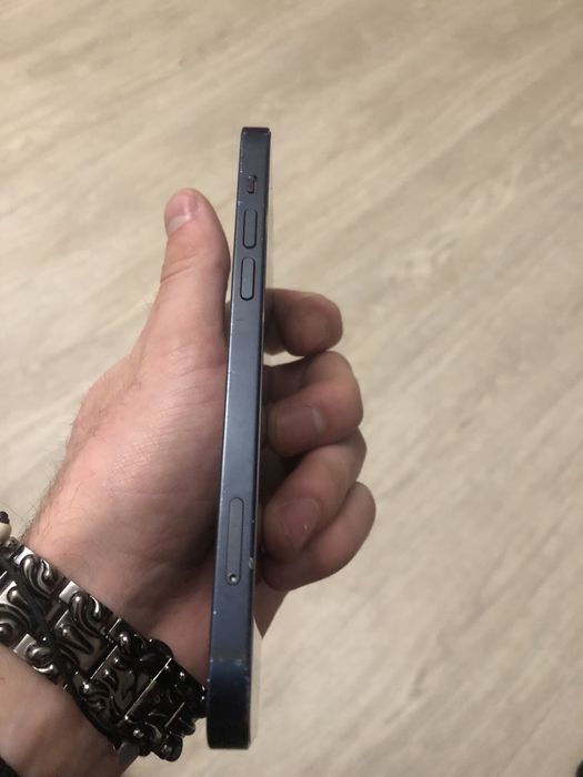 Айфон 12 сломаная плата