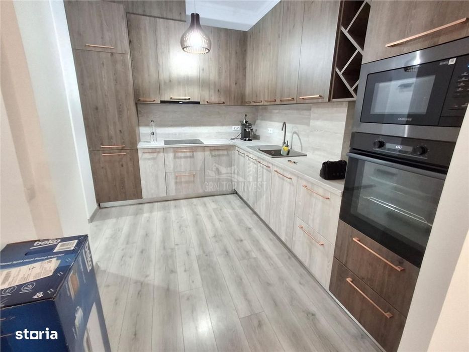 Apartament de LUX 3 camere 2 bai  parcare subterana zona Doamna Stanca