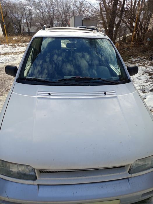 Продам Mitsubishi Space Runner