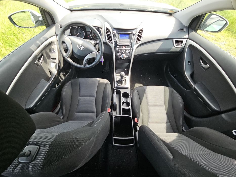 Hyundai i30 1.4i 2013 Benzina Euro 5 Hatchback  Avariat