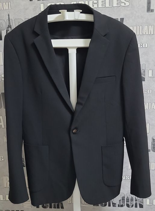 Пиджак женский черного цвета