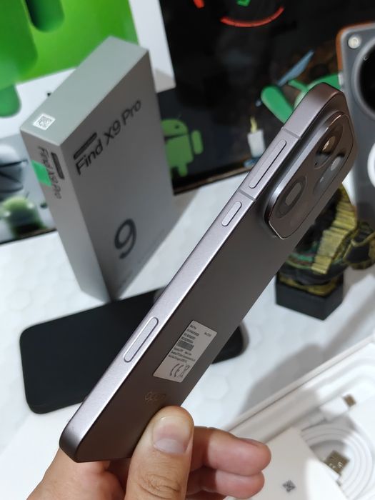 Oppo Find X9 PRO 5G (Titanium Charcoal) 512GB/ 16GB+12GB RAM (Ca NOU Desigilat de 1 Lună) Full Box (Ofertă Preț)