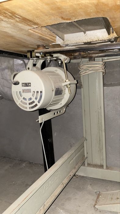 Швейная машина 2 та . бейка резка 1 та (пренадлежит к ремонту)