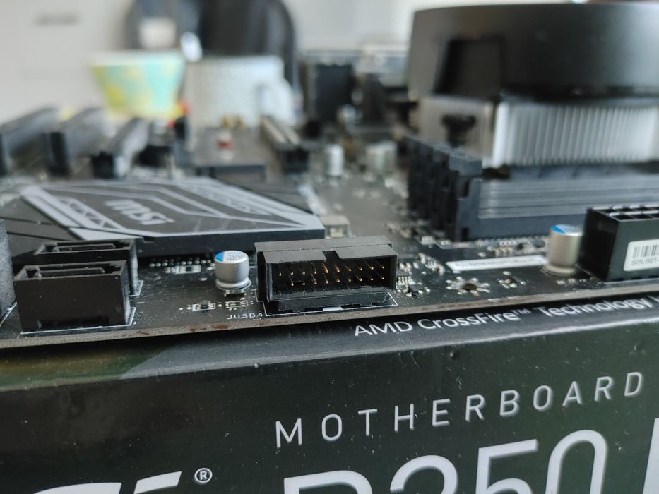 Kit Ryzen 3 2200g + MSI B350 PC Mate + cooler Wraith