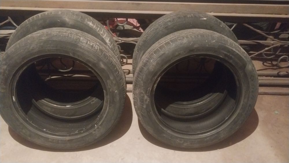 Продаётся шины ,,,