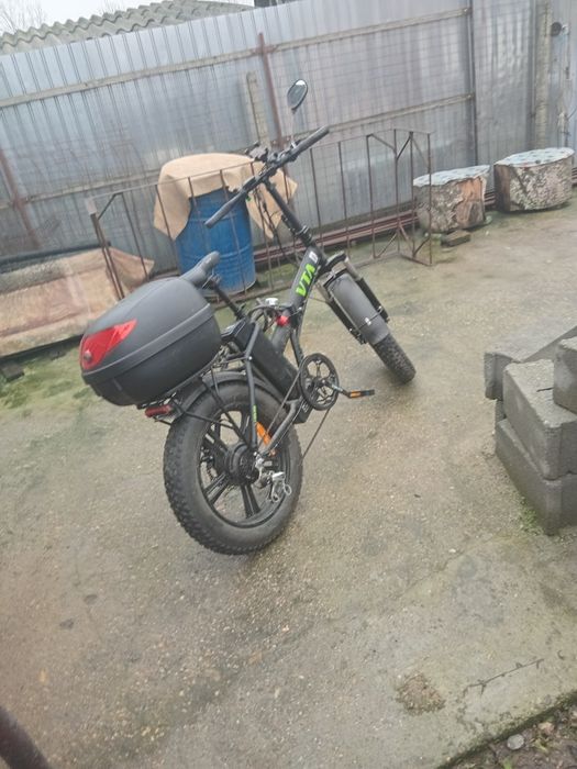 Bicicleta electrica Bicicleta pe benzina
