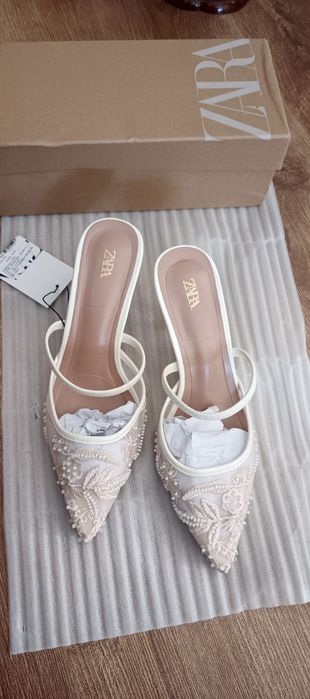 Босоножки Zara, новые