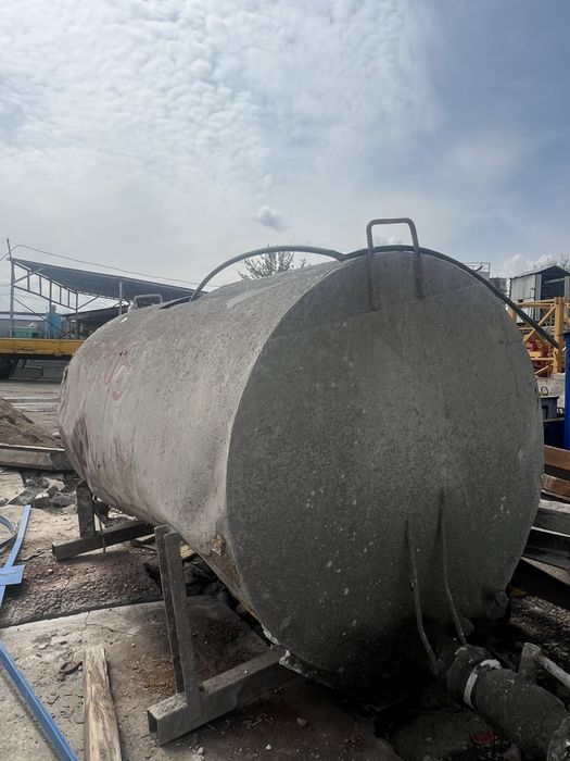 Продам БАК Емкость 3 куб