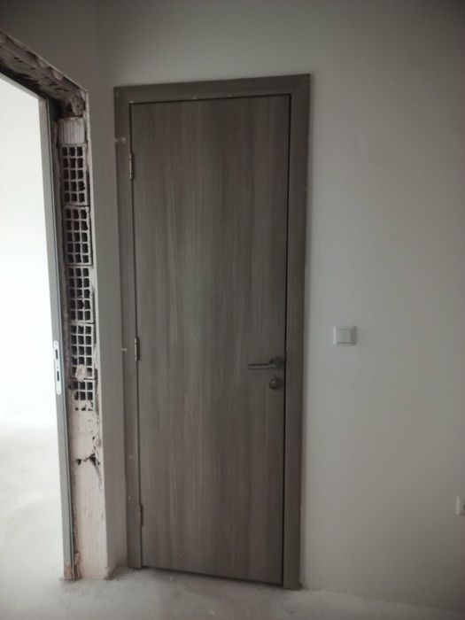 Интериорни врати 2бр.