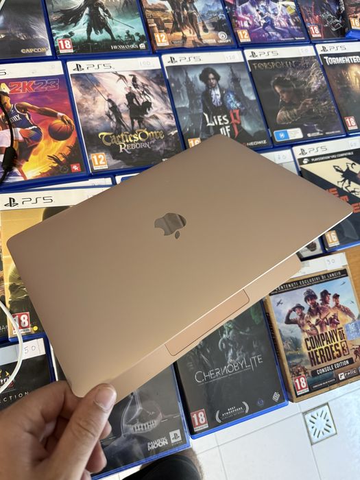 MacBook Air 13 M1 256GB 8GB RAM Ca Nou 100% Baterie