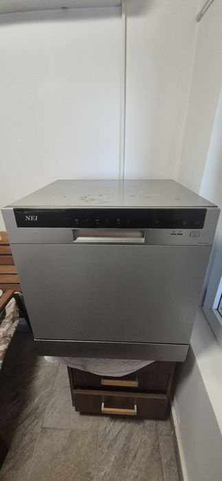 Masina de spalat vase NEI