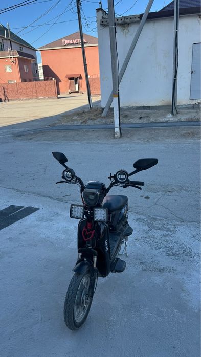 Скутер дави 800 w