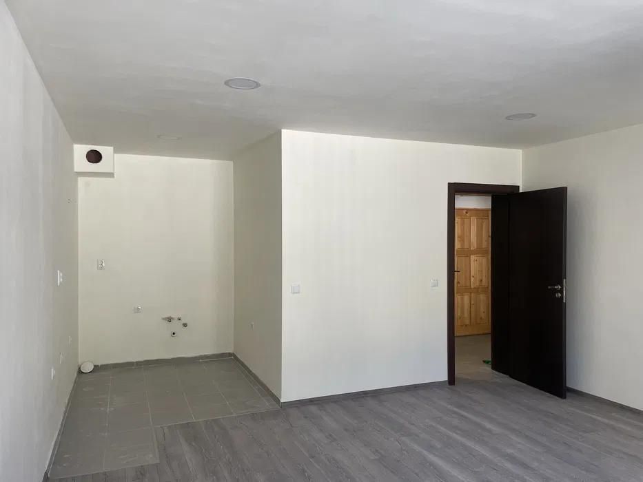 Офис, под наем, Център