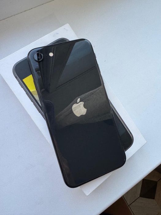 ОБМЕН iphone SE 2 64gb