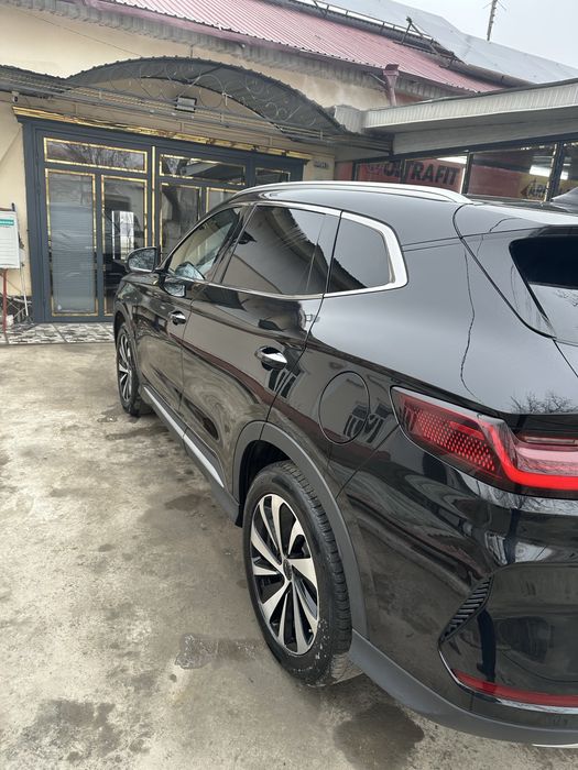 BYD 605 лик краска родной 2024