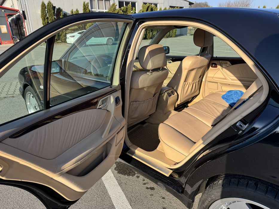 Mercedes Benz W210 E300TD