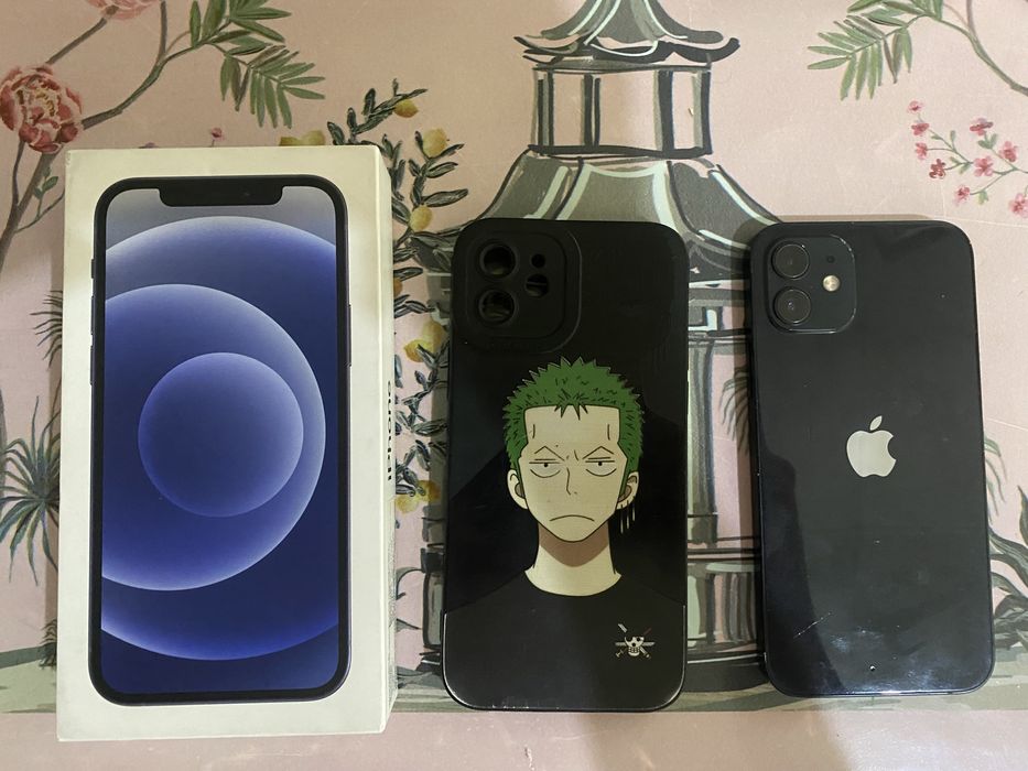 Продам айфон 12 128 гб