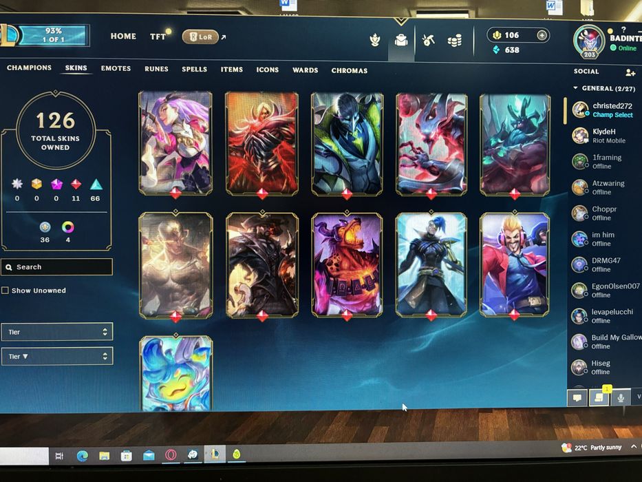 Emerald league of legends acc/ 126 skins