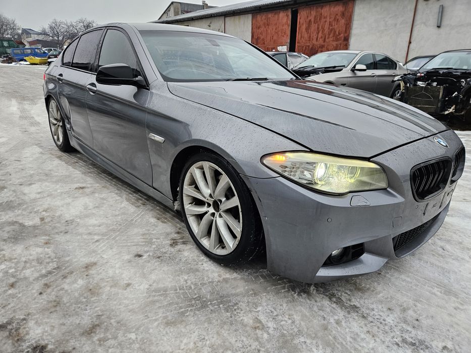 Far faruri bi-xenon adaptiv bmw f10 f11  non-lci