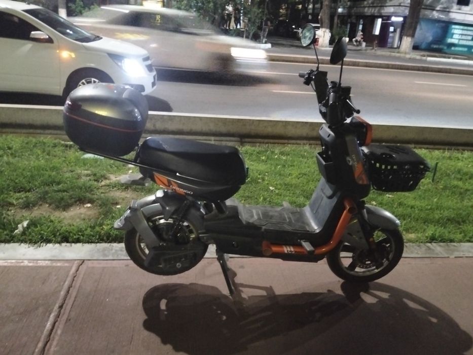 Продам электроскутер DRONGO