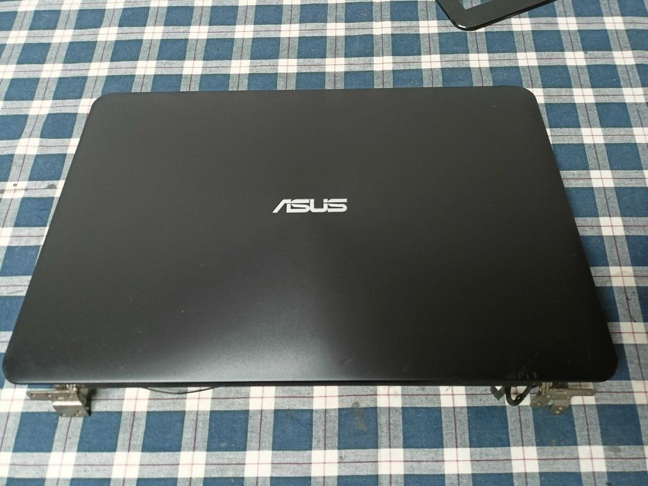 Elemente Asus R556L X555L F555L R511L X554L F554L